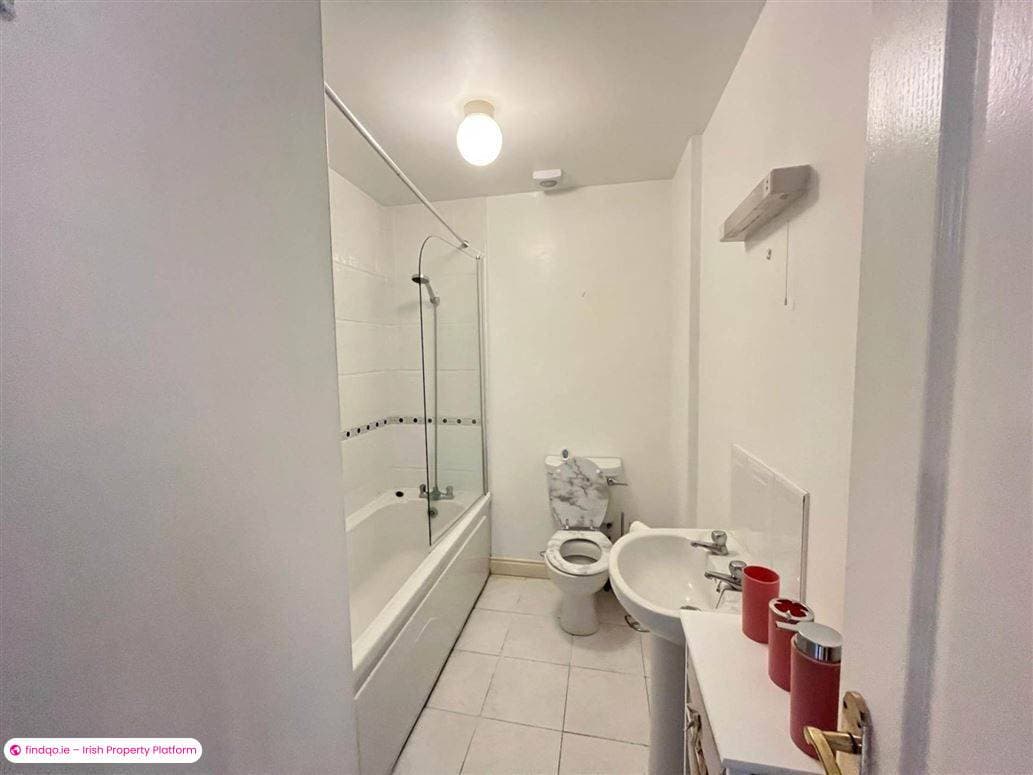 Semi-detached house for Sale in Kilsaran, Louth