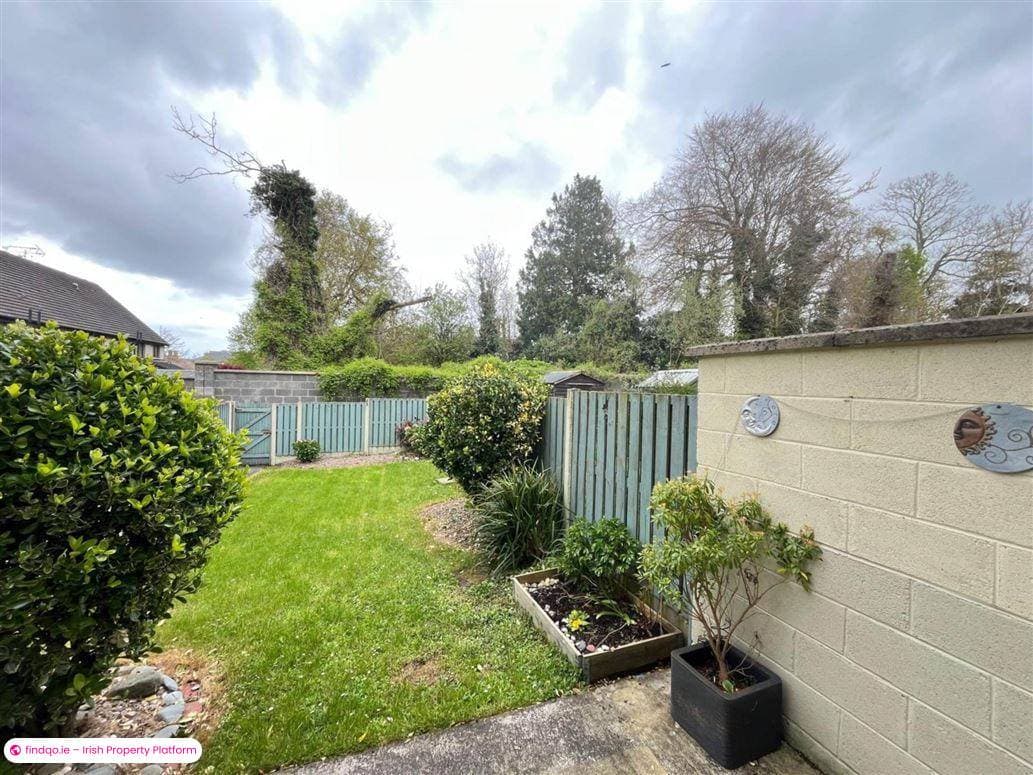 Semi-detached house for Sale in Kilsaran, Louth