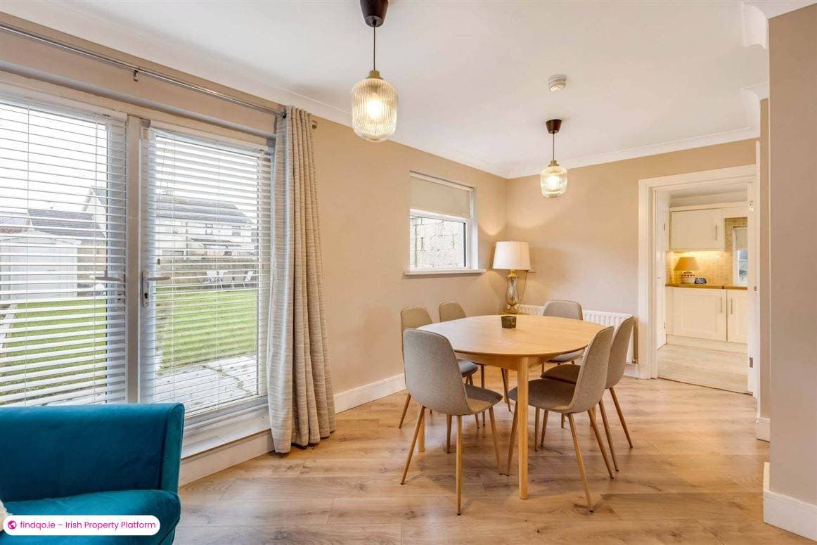 Semi-detached house for Sale in Dundalk, Louth
