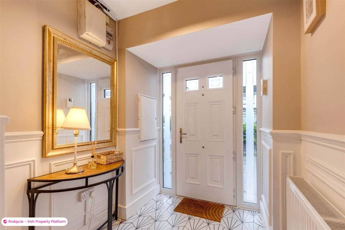 Semi-detached house for Sale in Dundalk, Louth