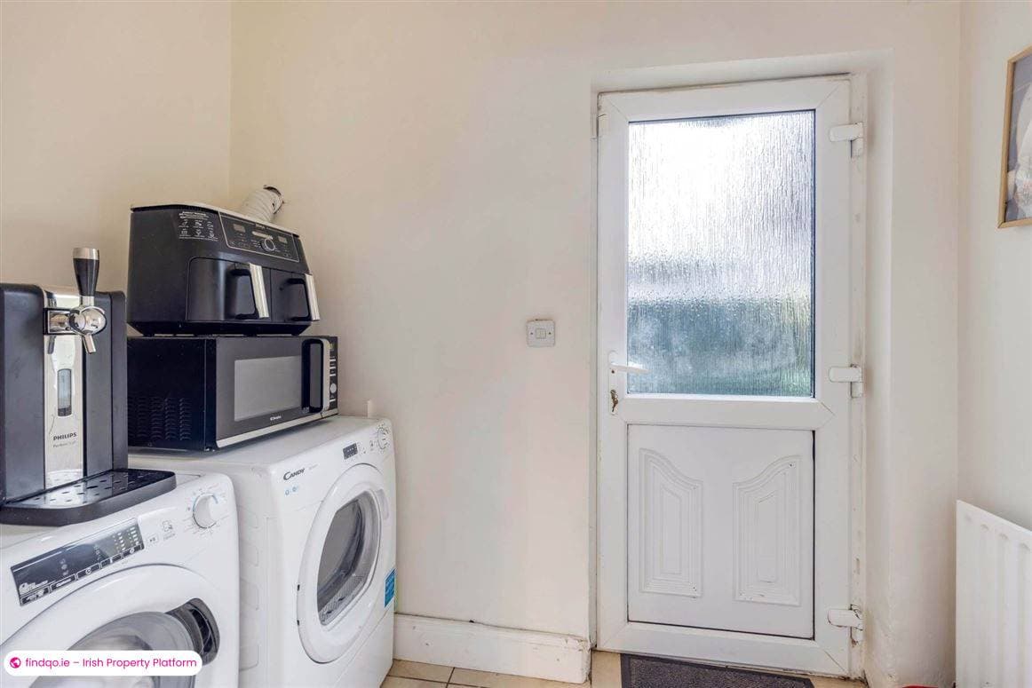 Semi-detached house for Sale in Dundalk, Louth
