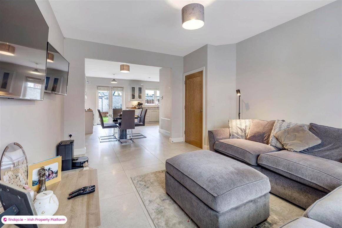 Semi-detached house for Sale in Dundalk, Louth
