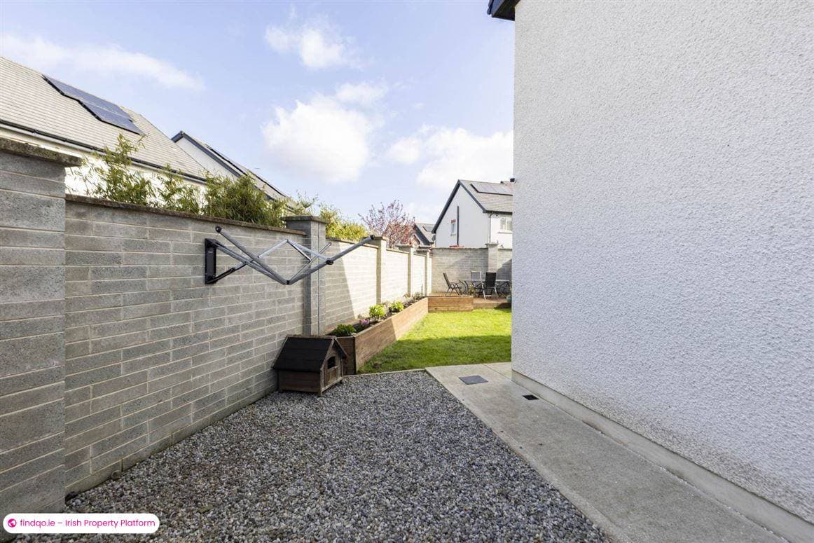 Semi-detached house for Sale in Dundalk, Louth