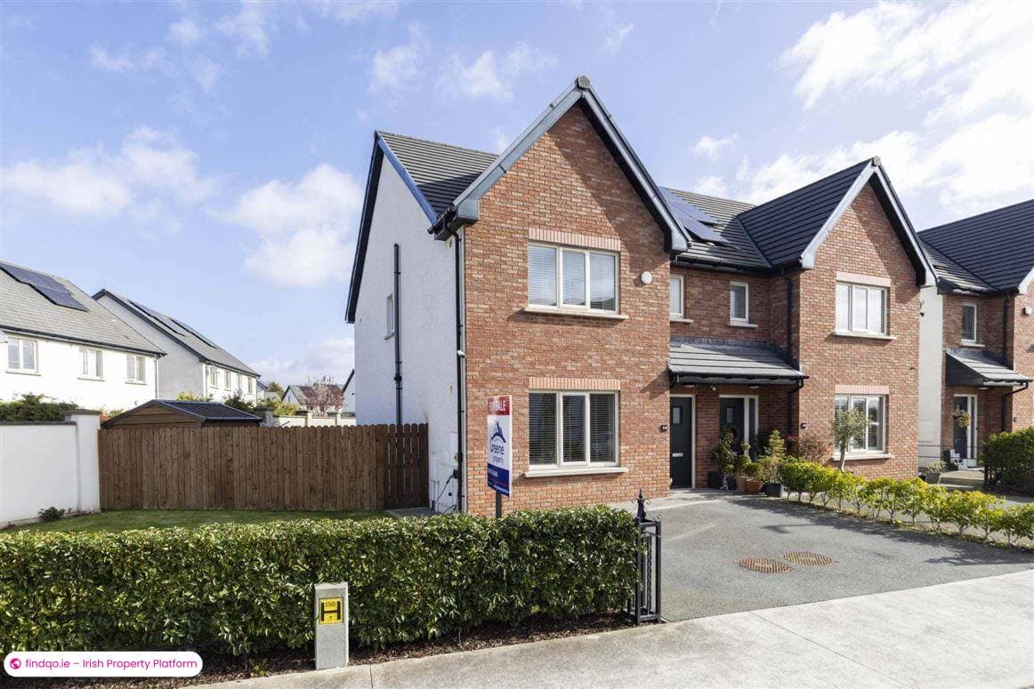 Semi-detached house for Sale in Dundalk, Louth