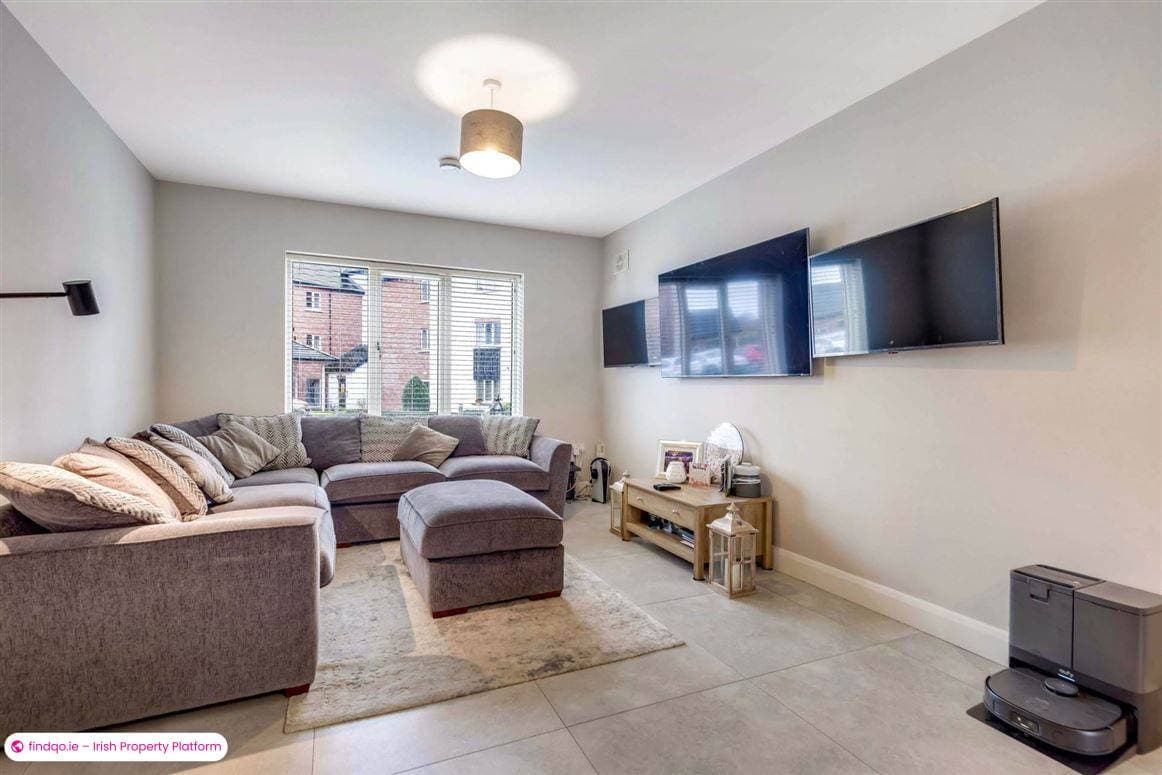 Semi-detached house for Sale in Dundalk, Louth