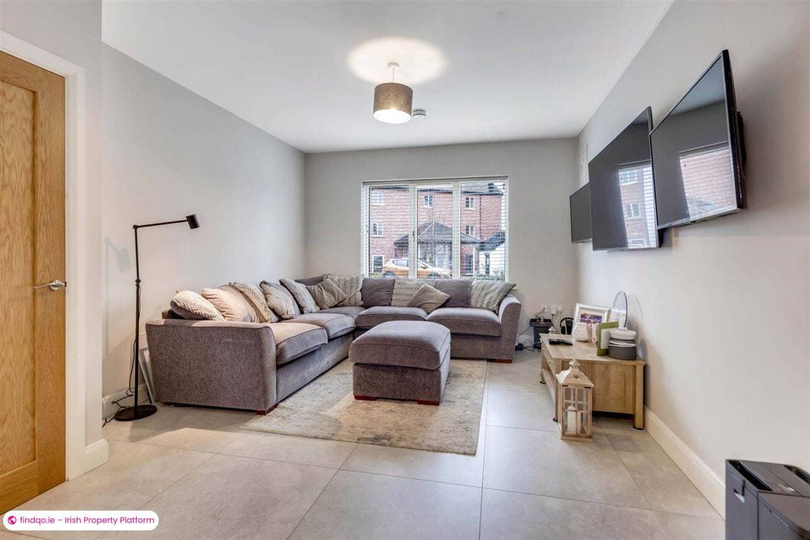 Semi-detached house for Sale in Dundalk, Louth
