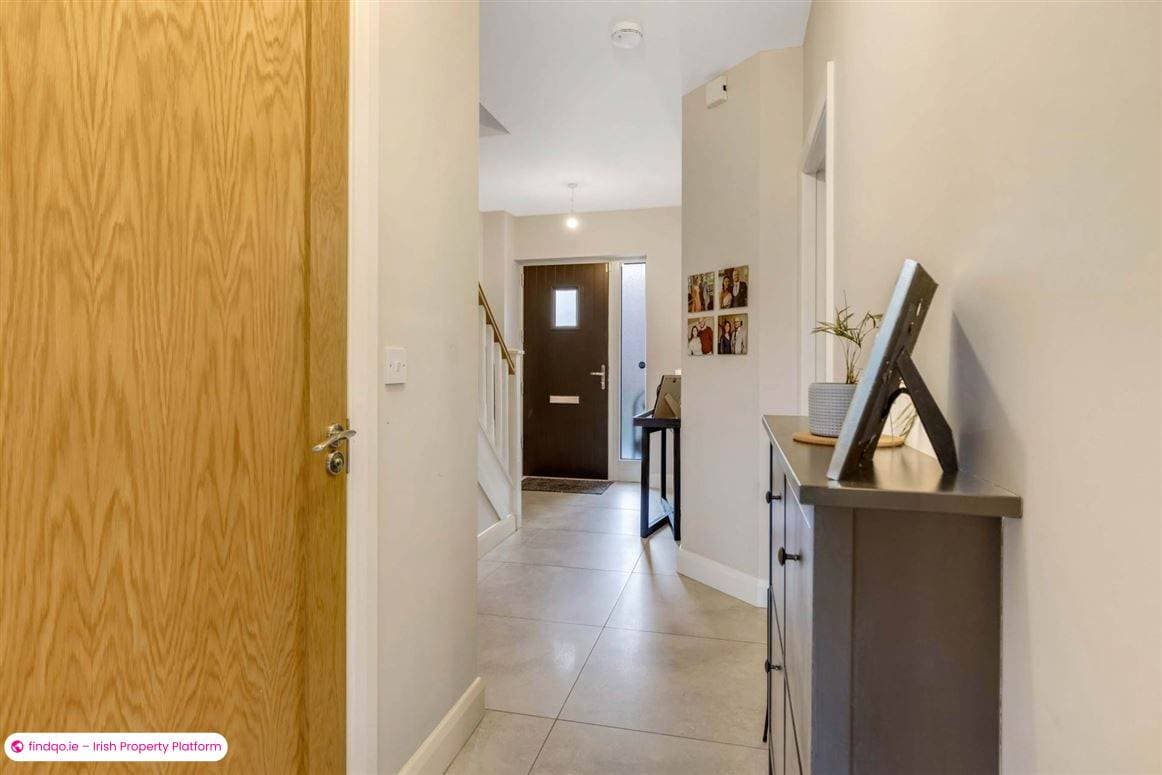 Semi-detached house for Sale in Dundalk, Louth