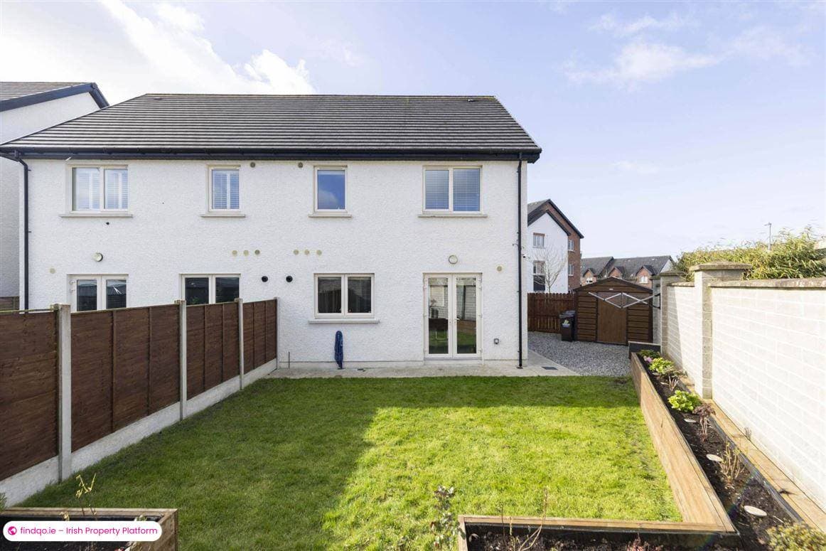 Semi-detached house for Sale in Dundalk, Louth