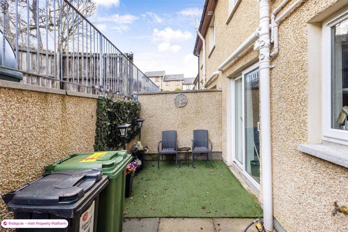 Semi-detached house for Sale in Carlingford, Louth