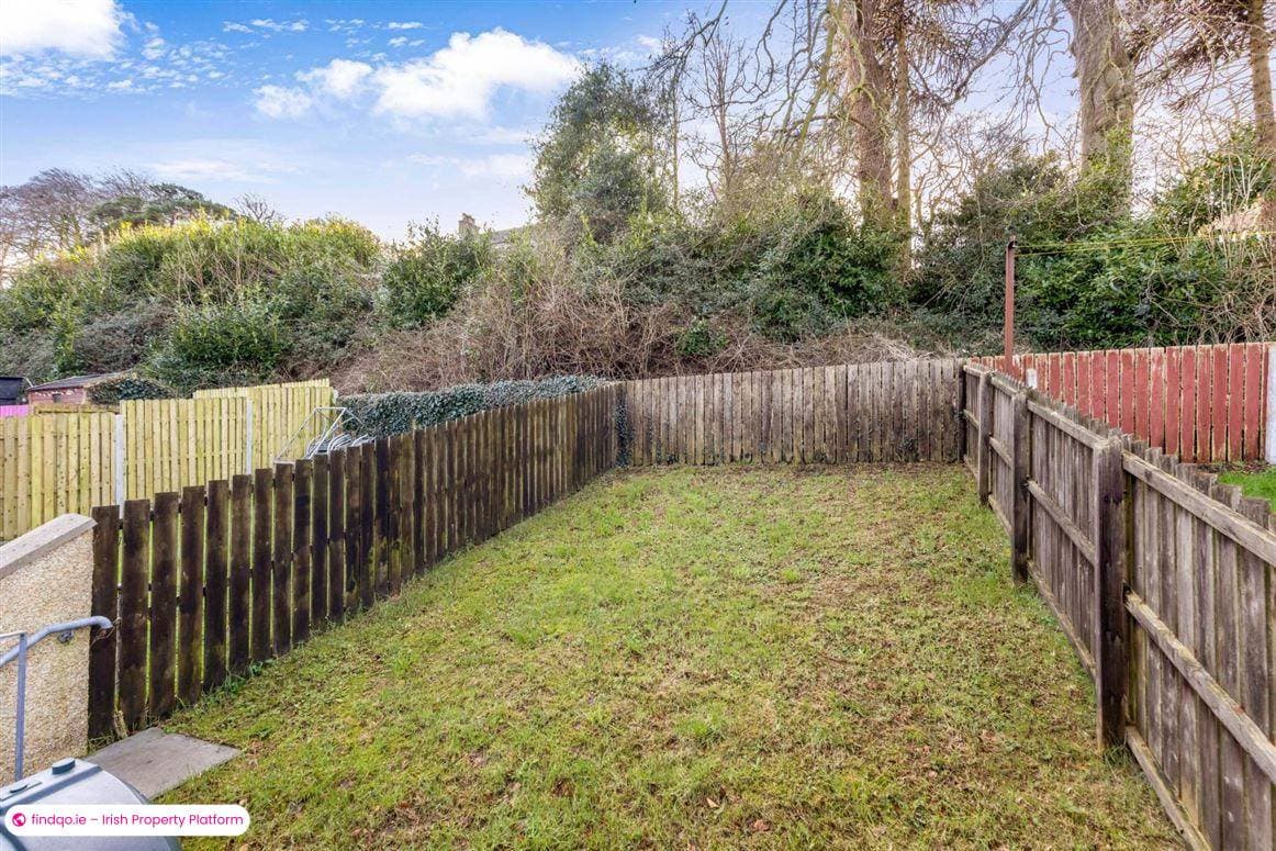 Semi-detached house for Sale in Carlingford, Louth