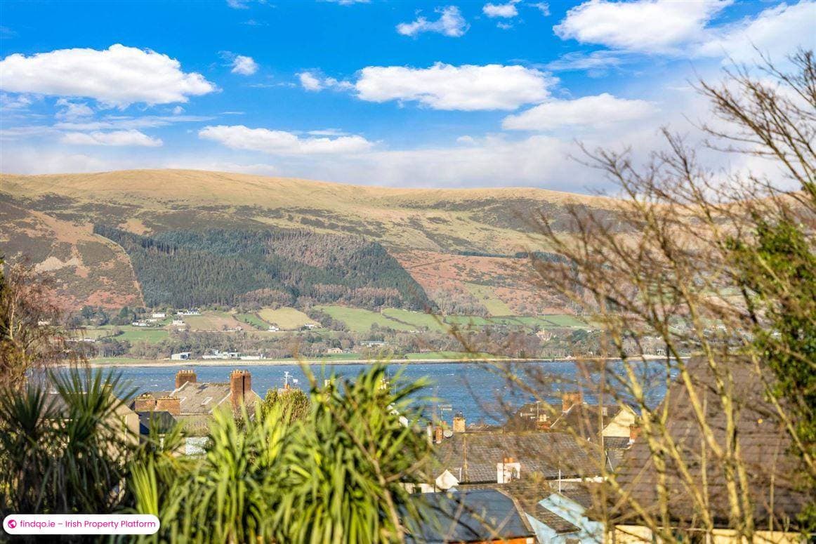 Semi-detached house for Sale in Carlingford, Louth