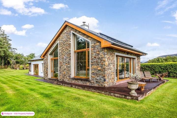 Detached house for Sale in Glenbeigh, Kerry