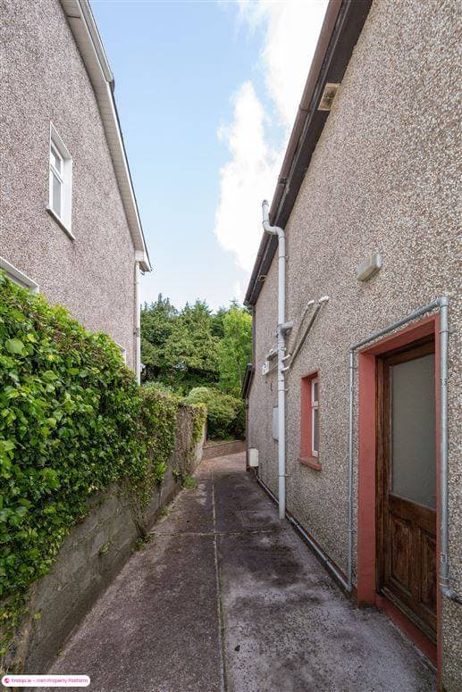 Detached house for Sale in Sunday's Well, Cork