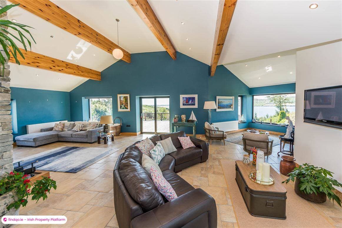 Detached house for Sale in Ballydehob, Cork
