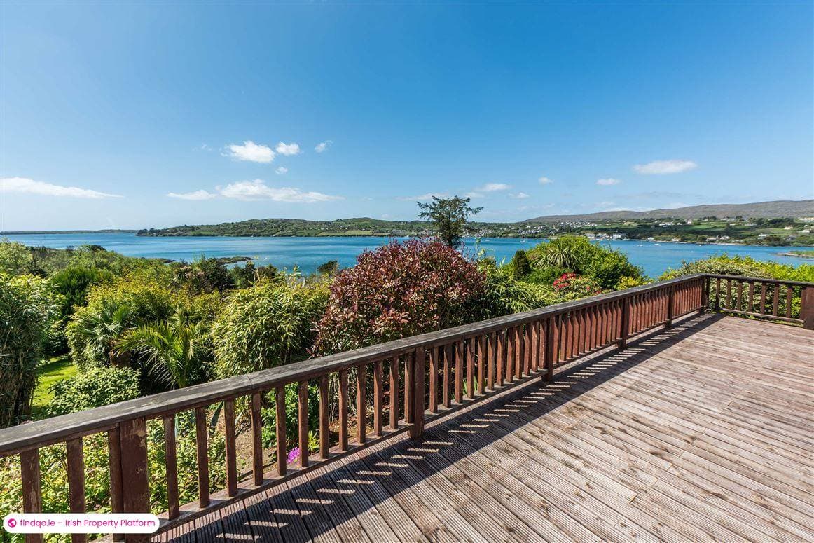 Detached house for Sale in Ballydehob, Cork
