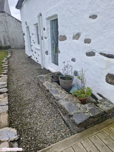 Detached house for Sale in Ballydehob, Cork