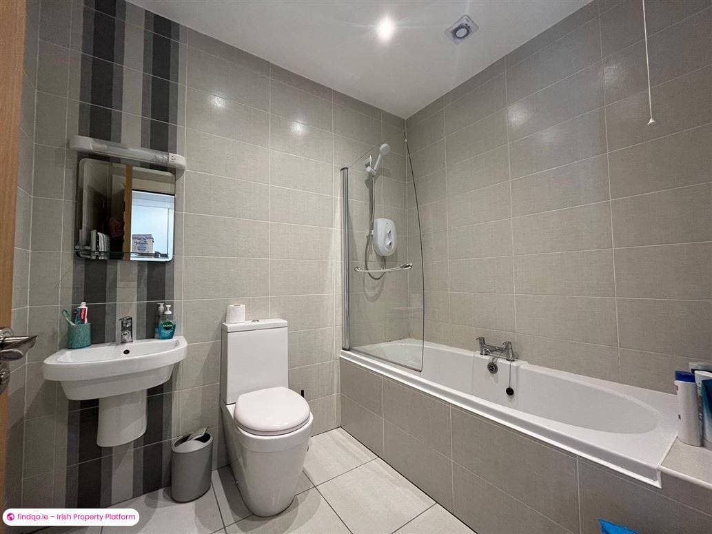 Semi-detached house for Sale in Schull, Cork