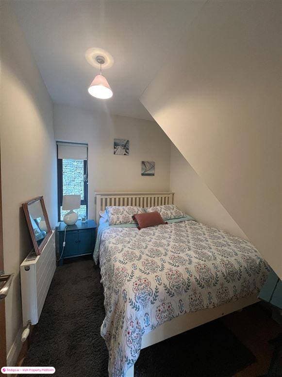 Semi-detached house for Sale in Schull, Cork