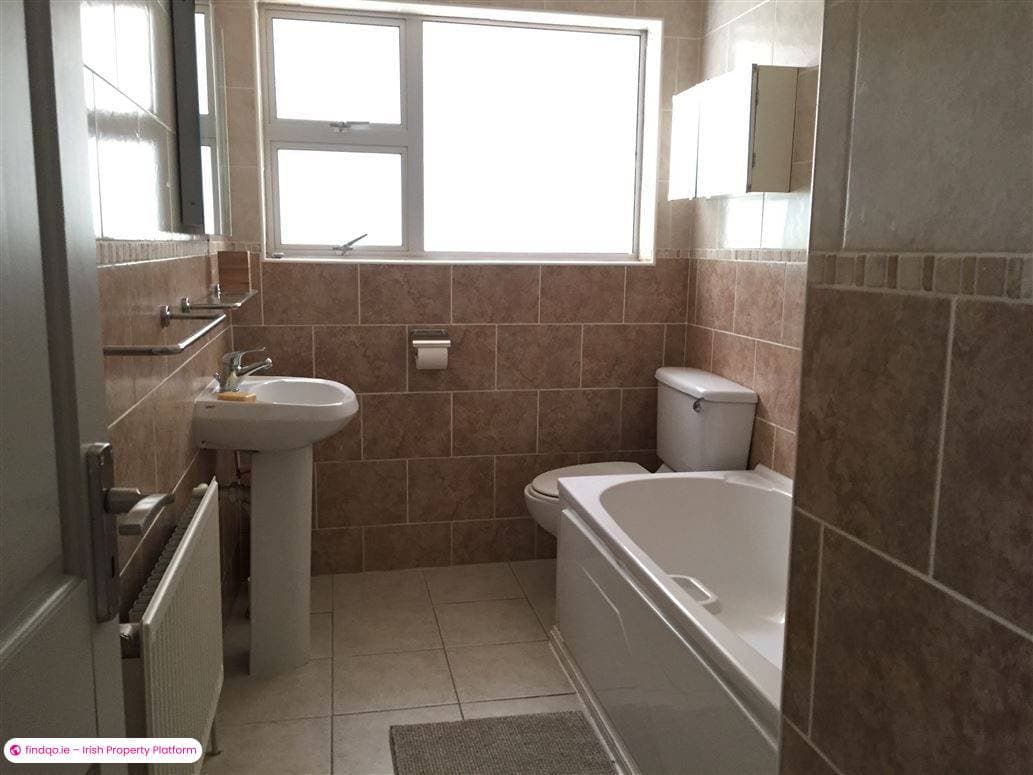Bungalow for Sale in Toormore, Cork
