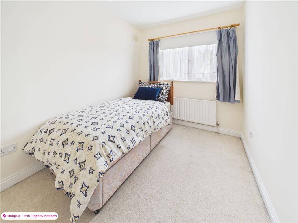 Semi-detached house for Sale in Lucan, Dublin (County)