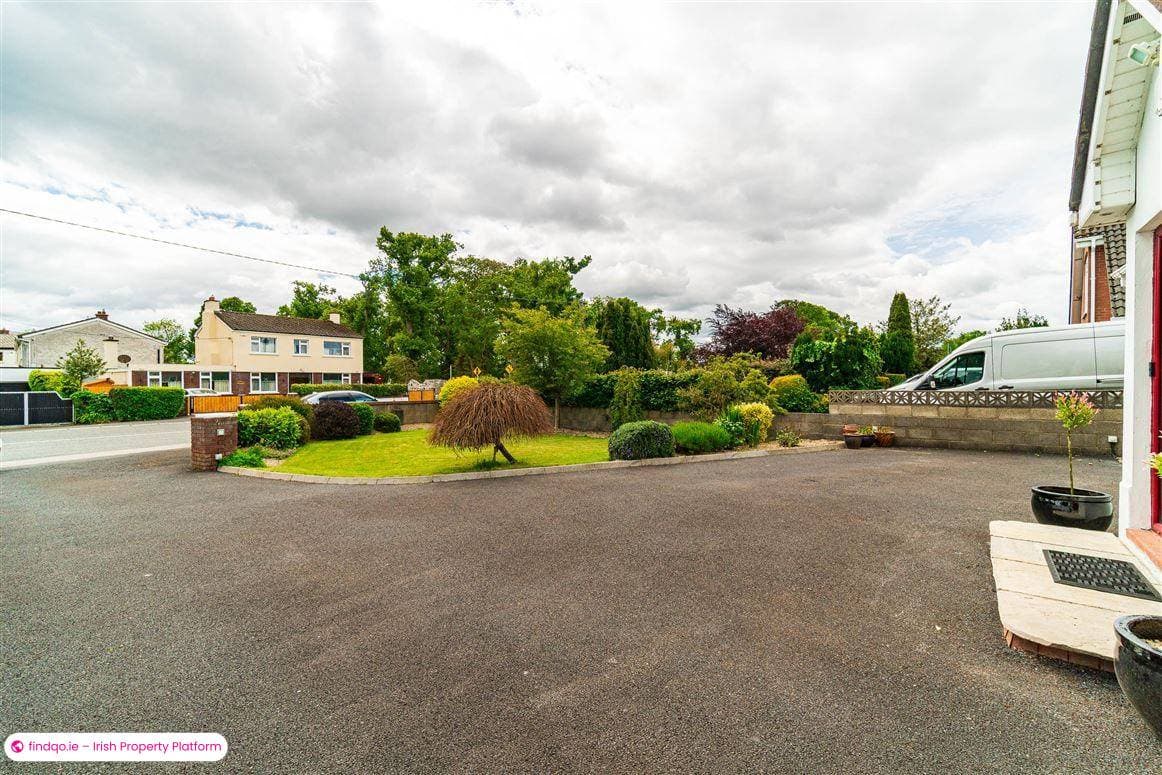 Semi-detached house for Sale in Leixlip, Kildare