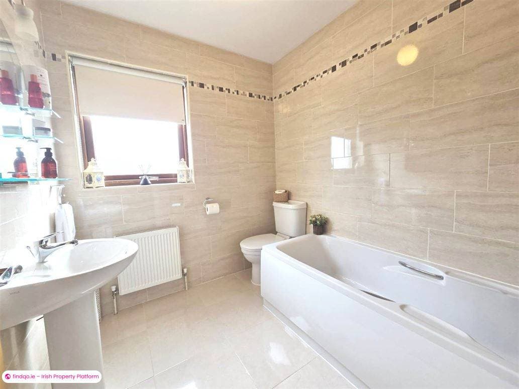Semi-detached house for Sale in Newbridge, Kildare