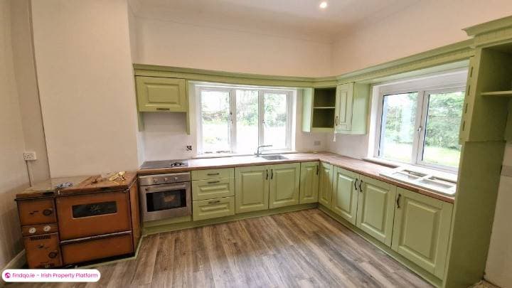 Detached house for Sale in Castlerea, Roscommon