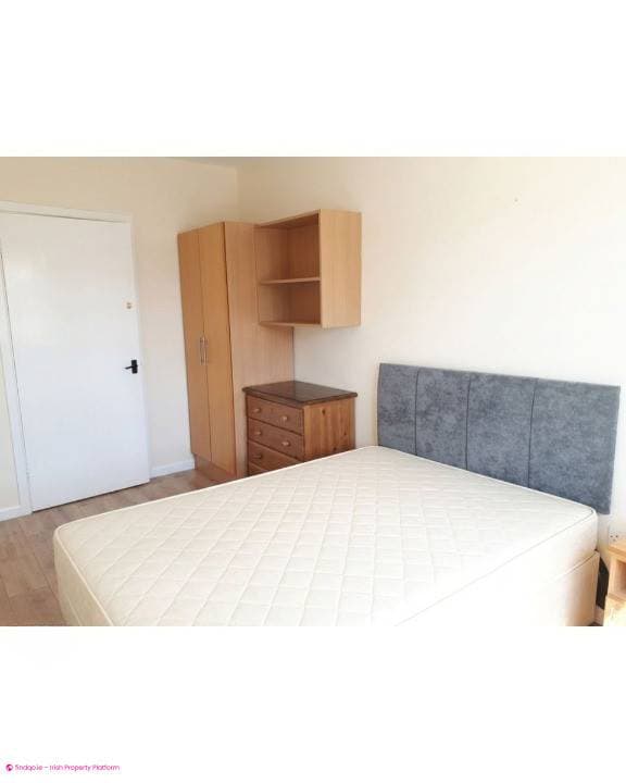 3 Bedroom Apartment for Rent in Waterford City Centre, Waterford
