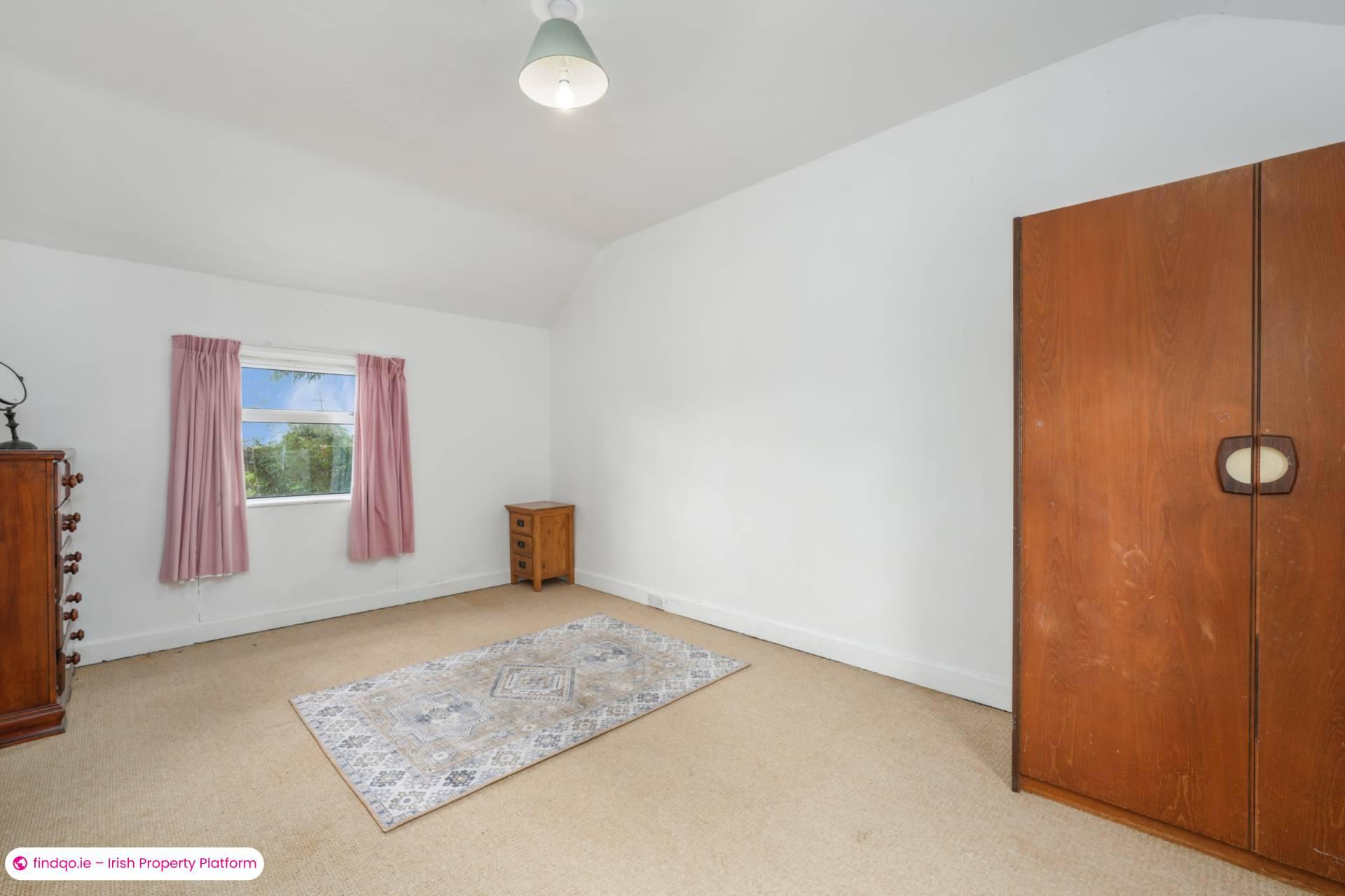 Detached house for Sale in Tara, Meath