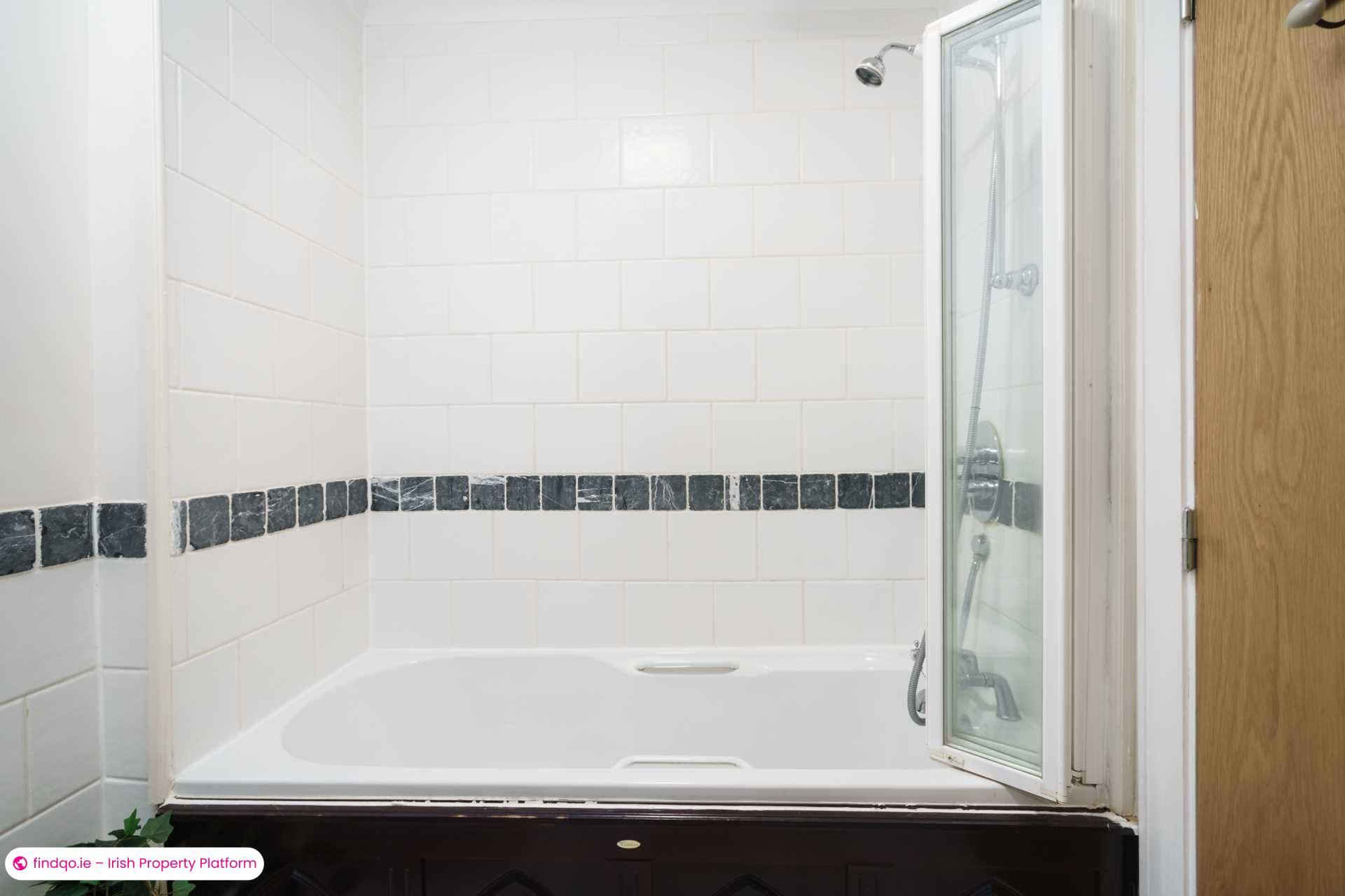 Apartment for Sale in Stillorgan, Dublin (County)