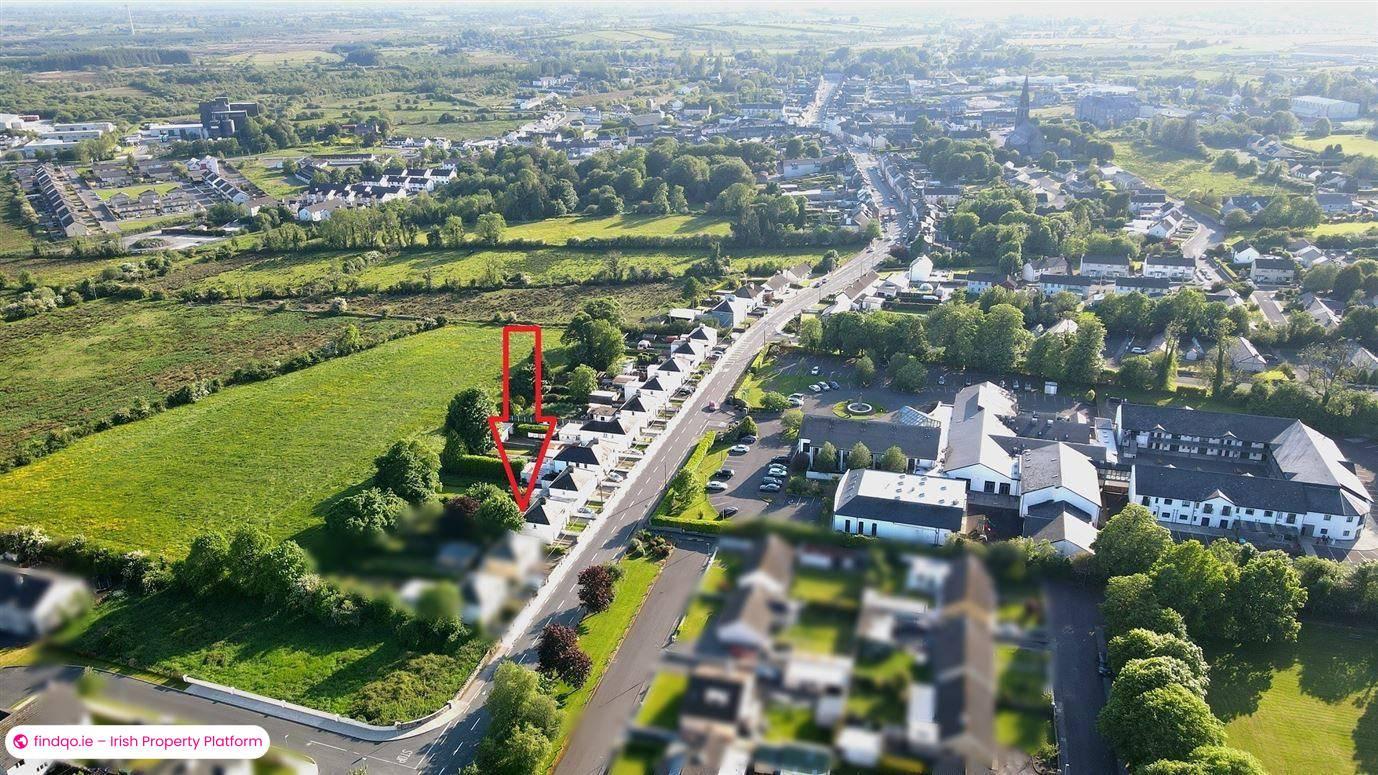 Semi-detached house for Sale in Ballaghaderreen, Roscommon