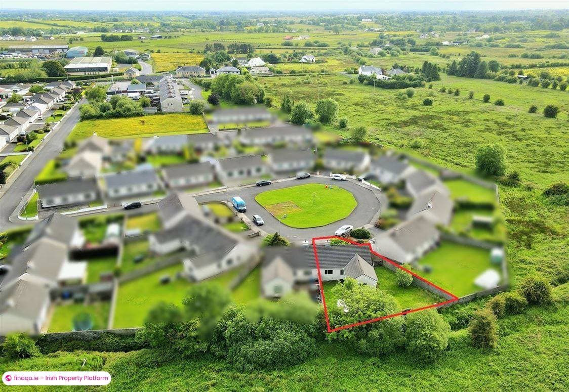 Semi-detached house for Sale in Ballaghaderreen, Roscommon