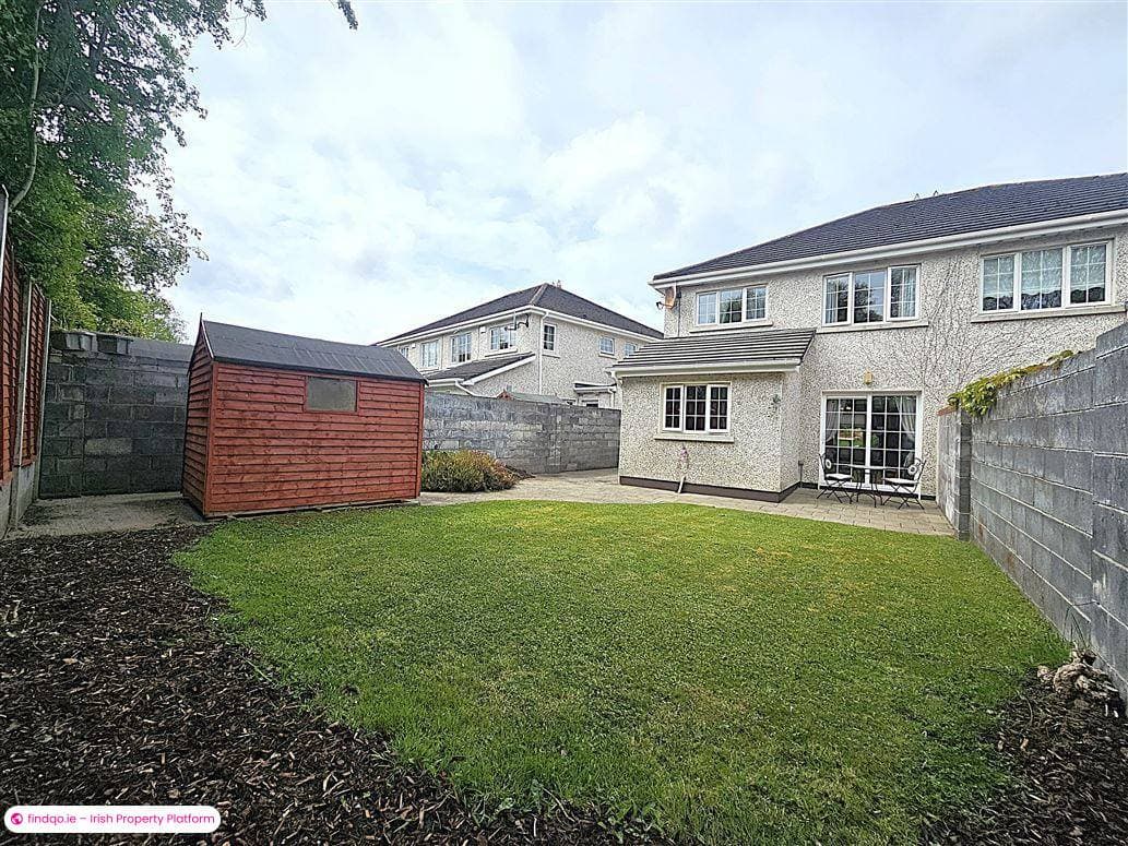 Semi-detached house for Sale in Kilcullen, Kildare