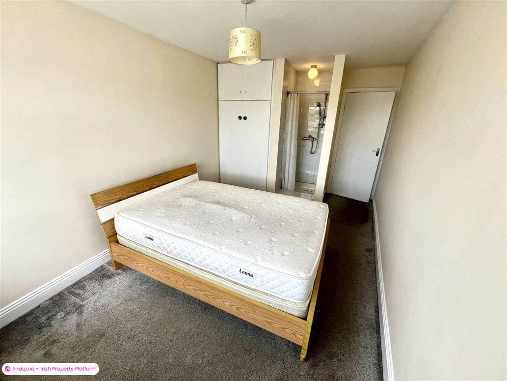 Terraced house for Sale in Sligo, Sligo
