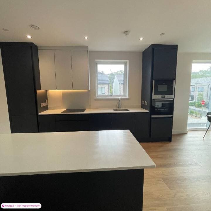 2 Bedroom Apartment for Rent in Foxrock, Dublin 18