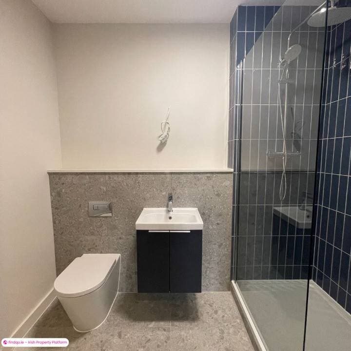 2 Bedroom Apartment for Rent in Foxrock, Dublin 18