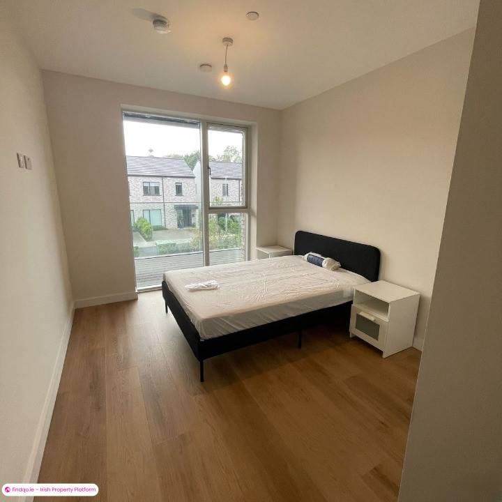 2 Bedroom Apartment for Rent in Foxrock, Dublin 18