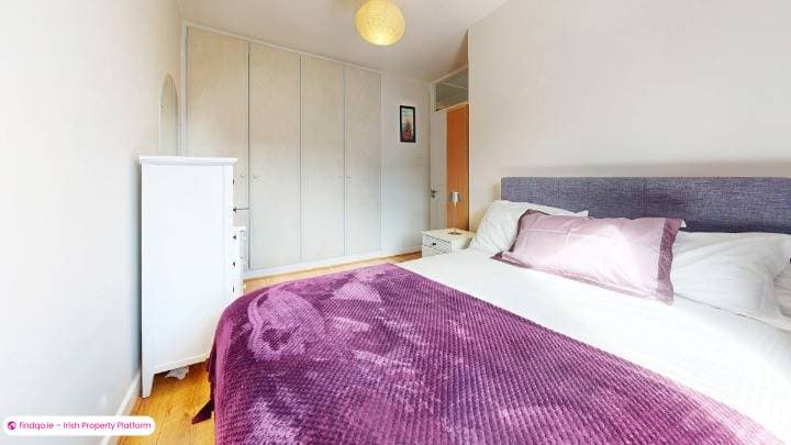 Semi-detached house for Sale in Glasnevin, Dublin 11