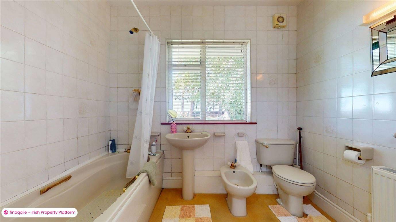 Detached house for Sale in Howth, Dublin 13