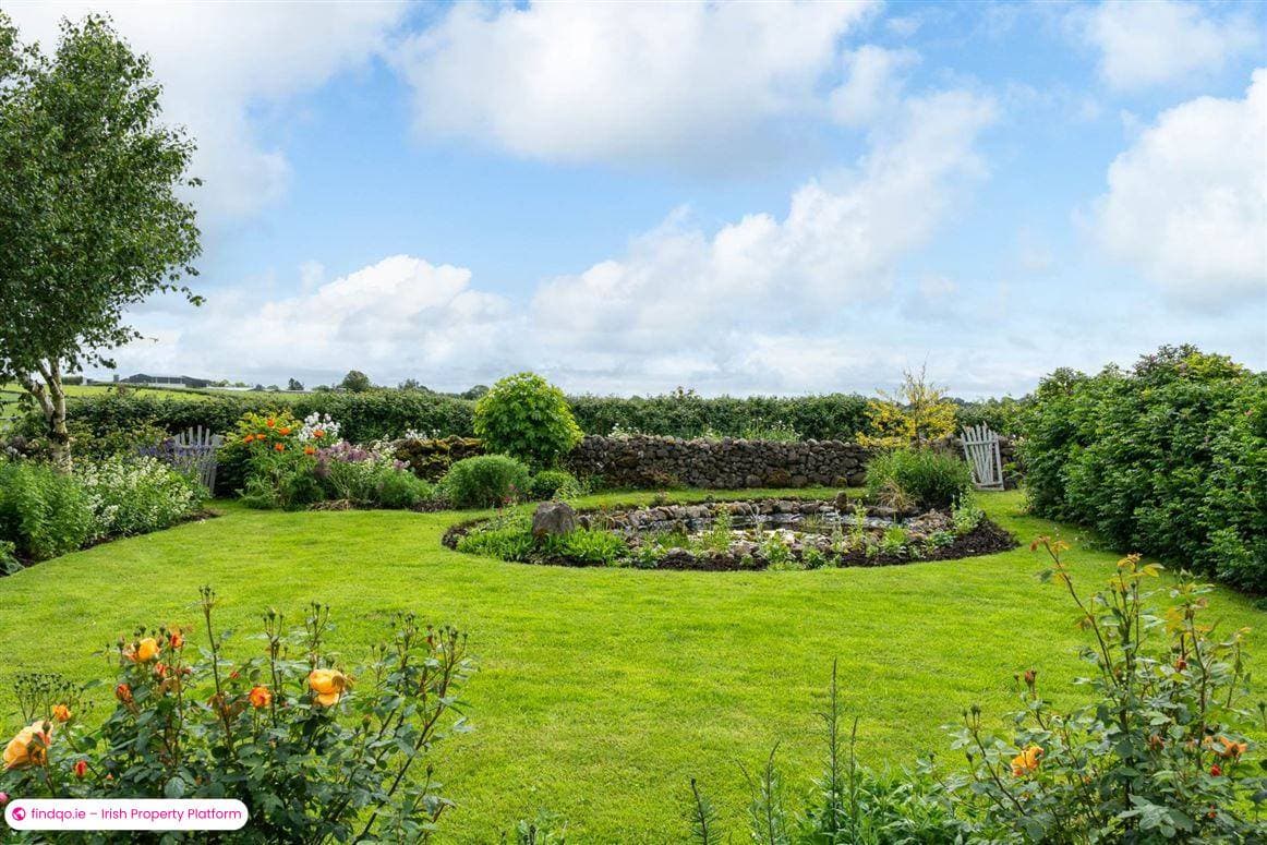 Bungalow for Sale in Hollymount, Mayo