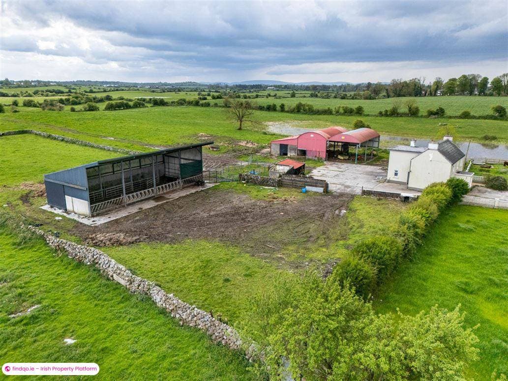 Detached house for Sale in Ardrahan, Galway