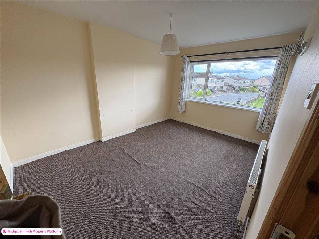 Semi-detached house for Sale in Dundalk, Louth
