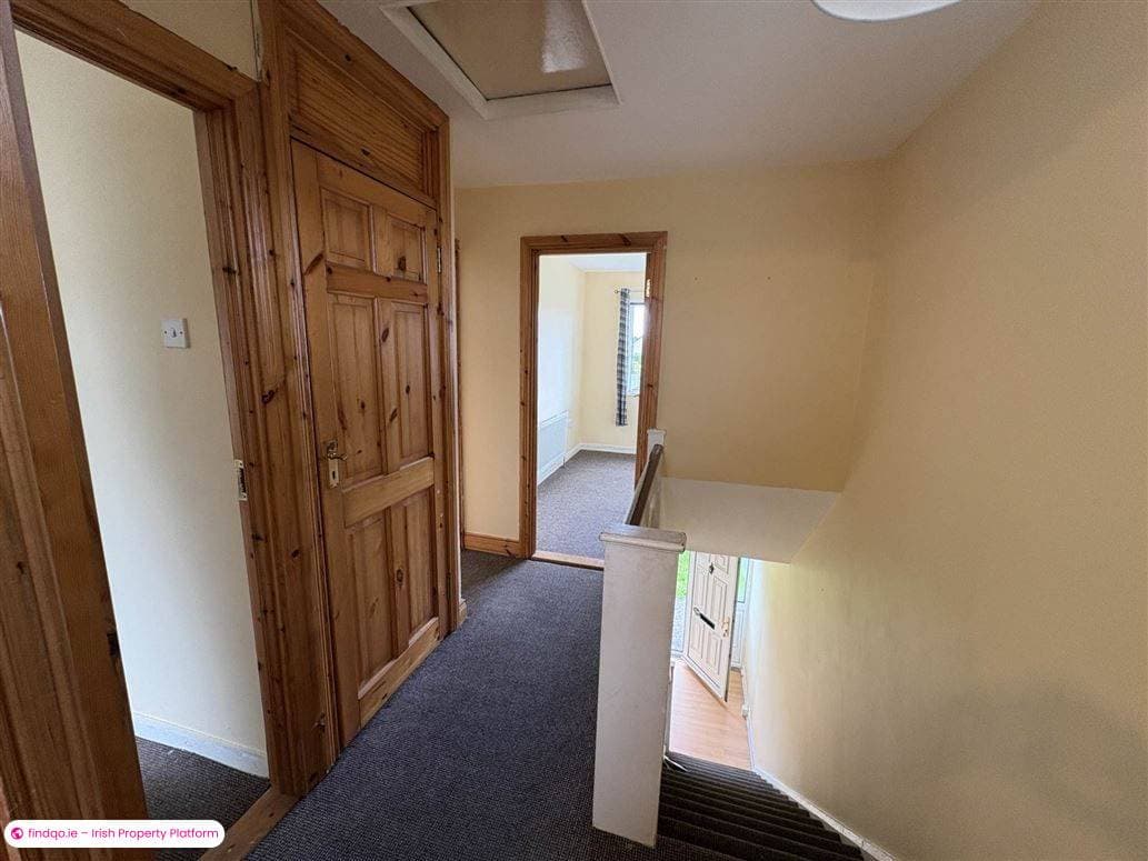 Semi-detached house for Sale in Dundalk, Louth