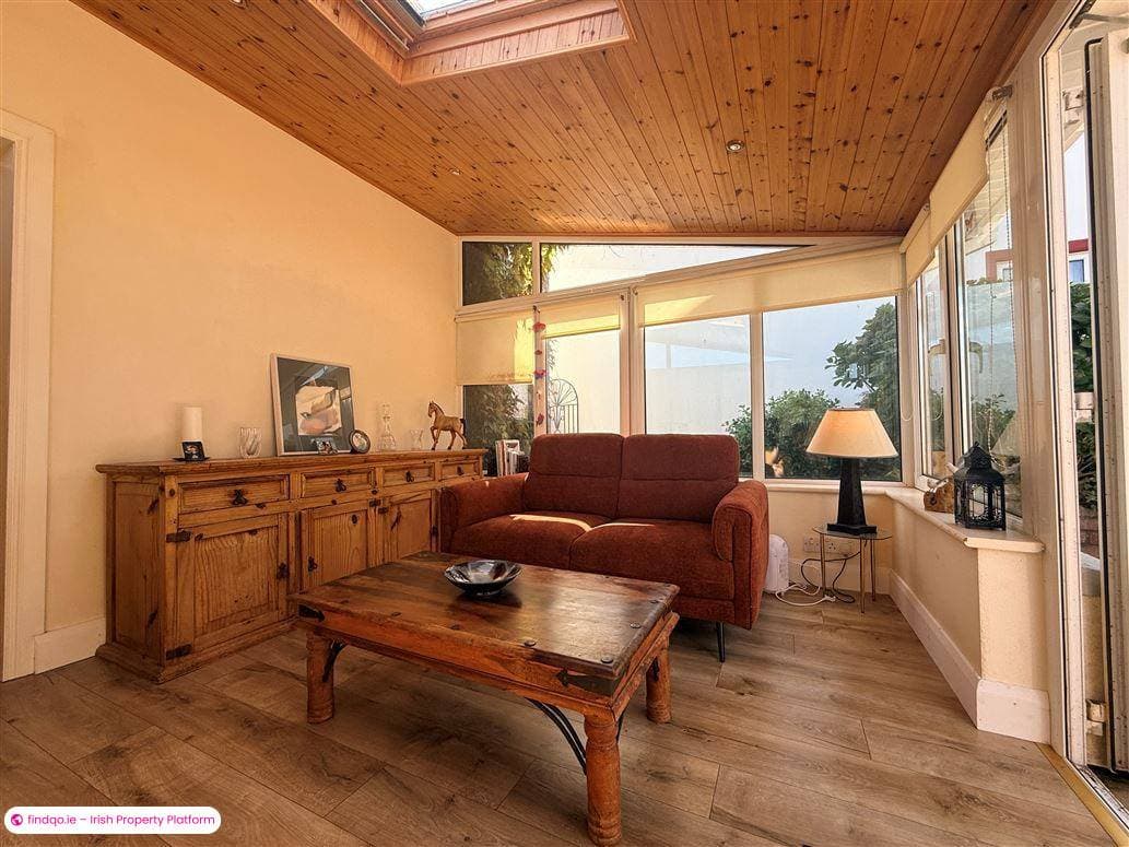 Detached house for Sale in Schull, Cork