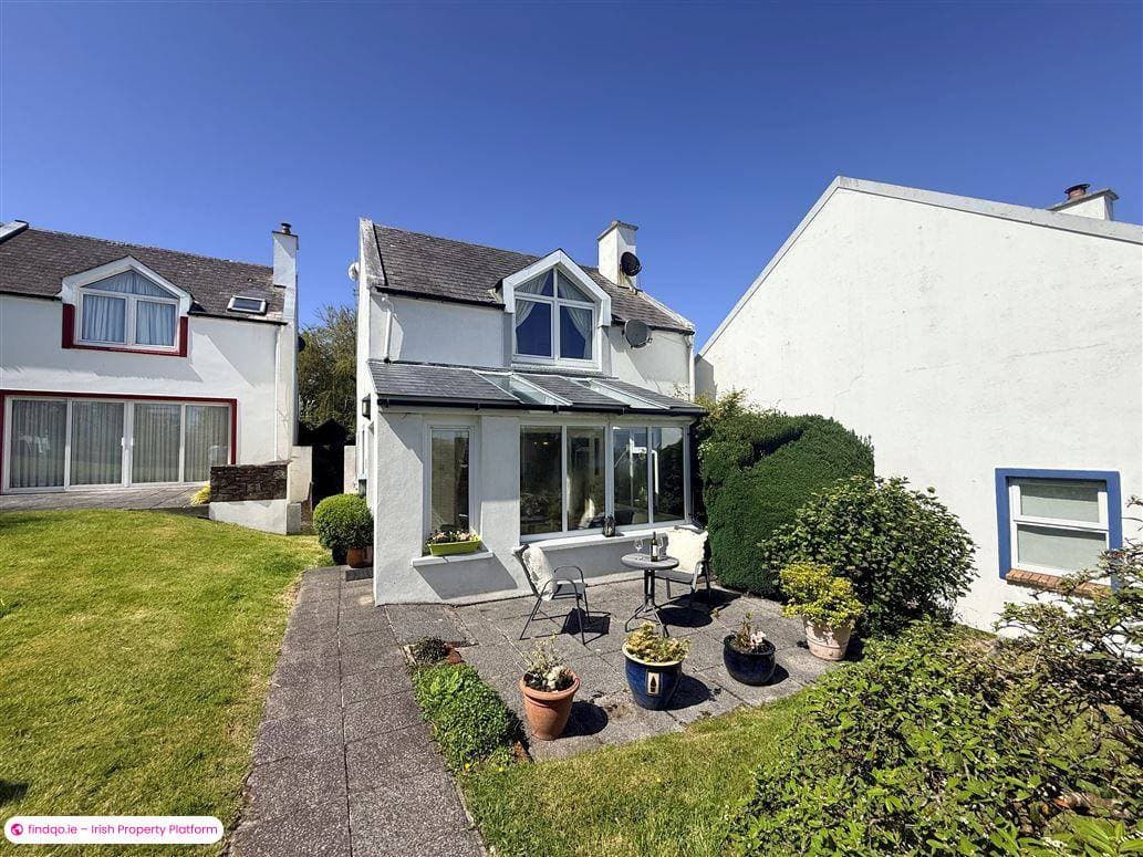 Detached house for Sale in Schull, Cork