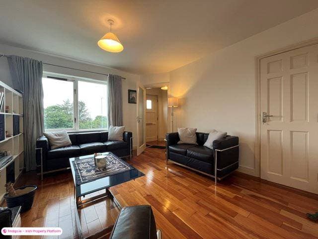 Terraced house for Sale in Schull, Cork