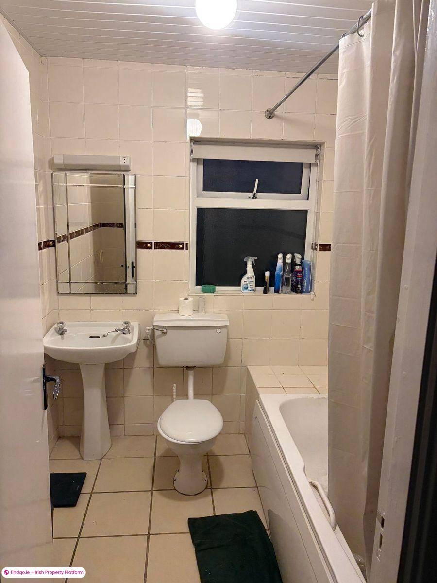 1 Bedroom Short Term for Rent in Dooradoyle, Limerick
