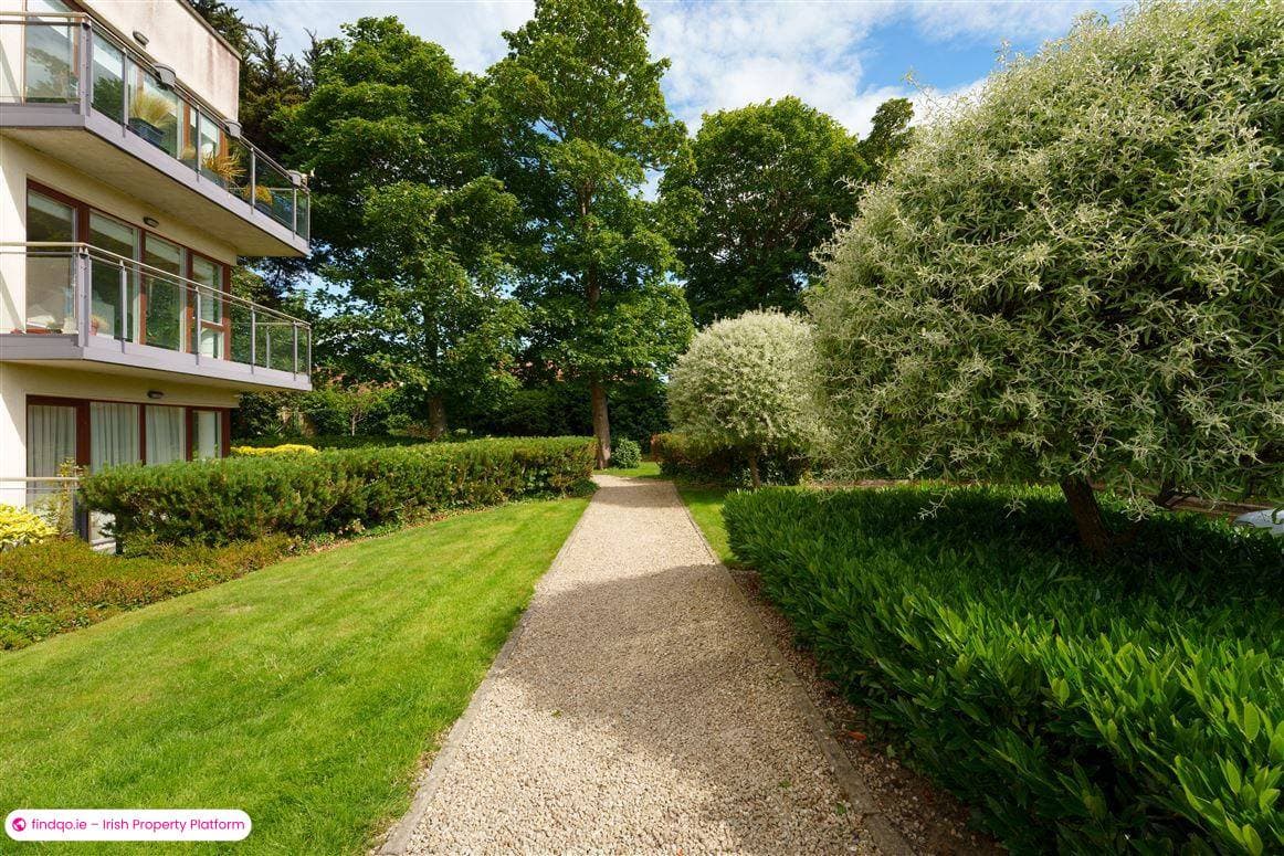 Apartment for Sale in Foxrock, Dublin 18