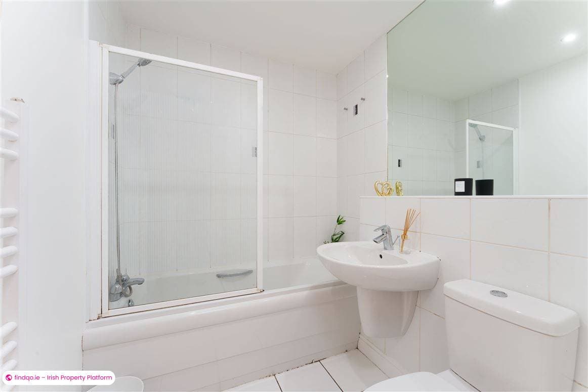 Apartment for Sale in Stepaside, Dublin 18