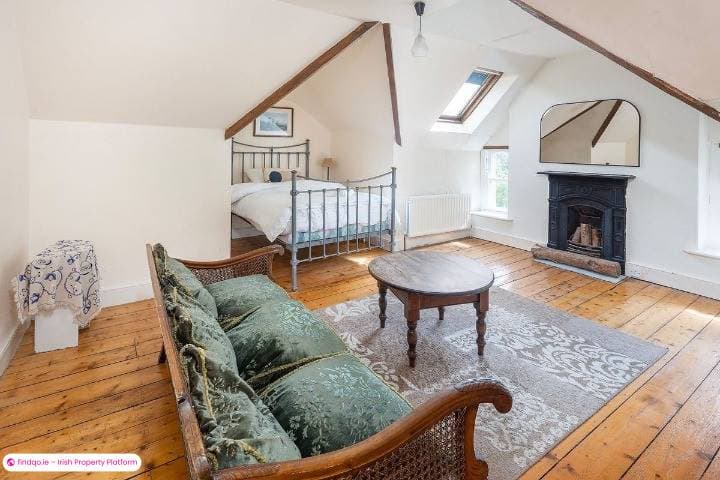 Detached house for Sale in Midleton, Cork